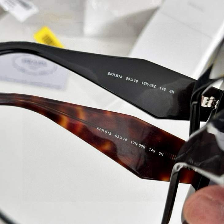 Picture of Prada Sunglasses _SKUfw77644326fw